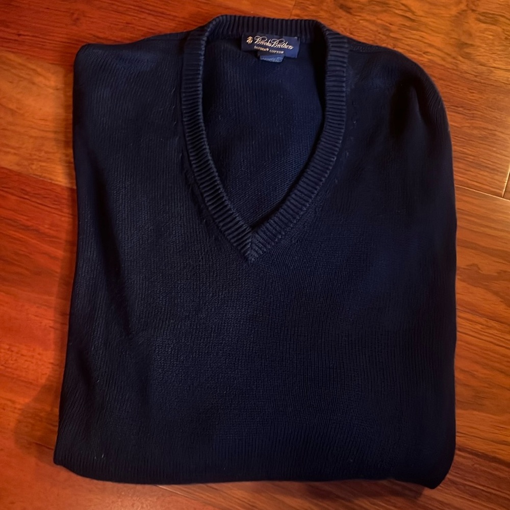 Brooks Brothers Supima cotton Navy V-neck Sweater